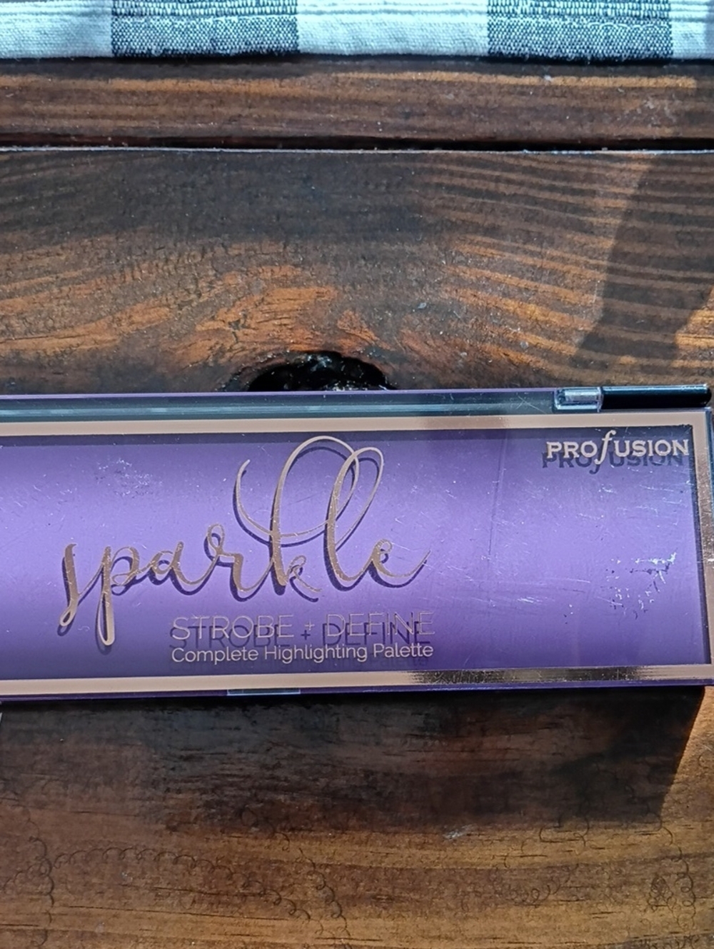 Profusion Profesaional Sparkle Strobe And Define Highlighting Palette